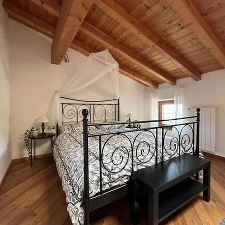 Casa Fornico 6, Vista Apartment *