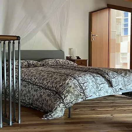 Casa Fornico 6, Vista Apartment