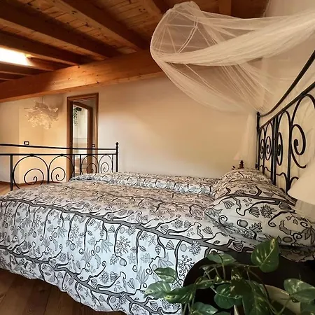 Casa Fornico 6, Vista Apartment